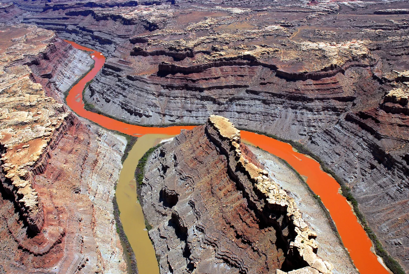 Offer photo: Moab: Canyonlands + Arches National Park Airplane Tour