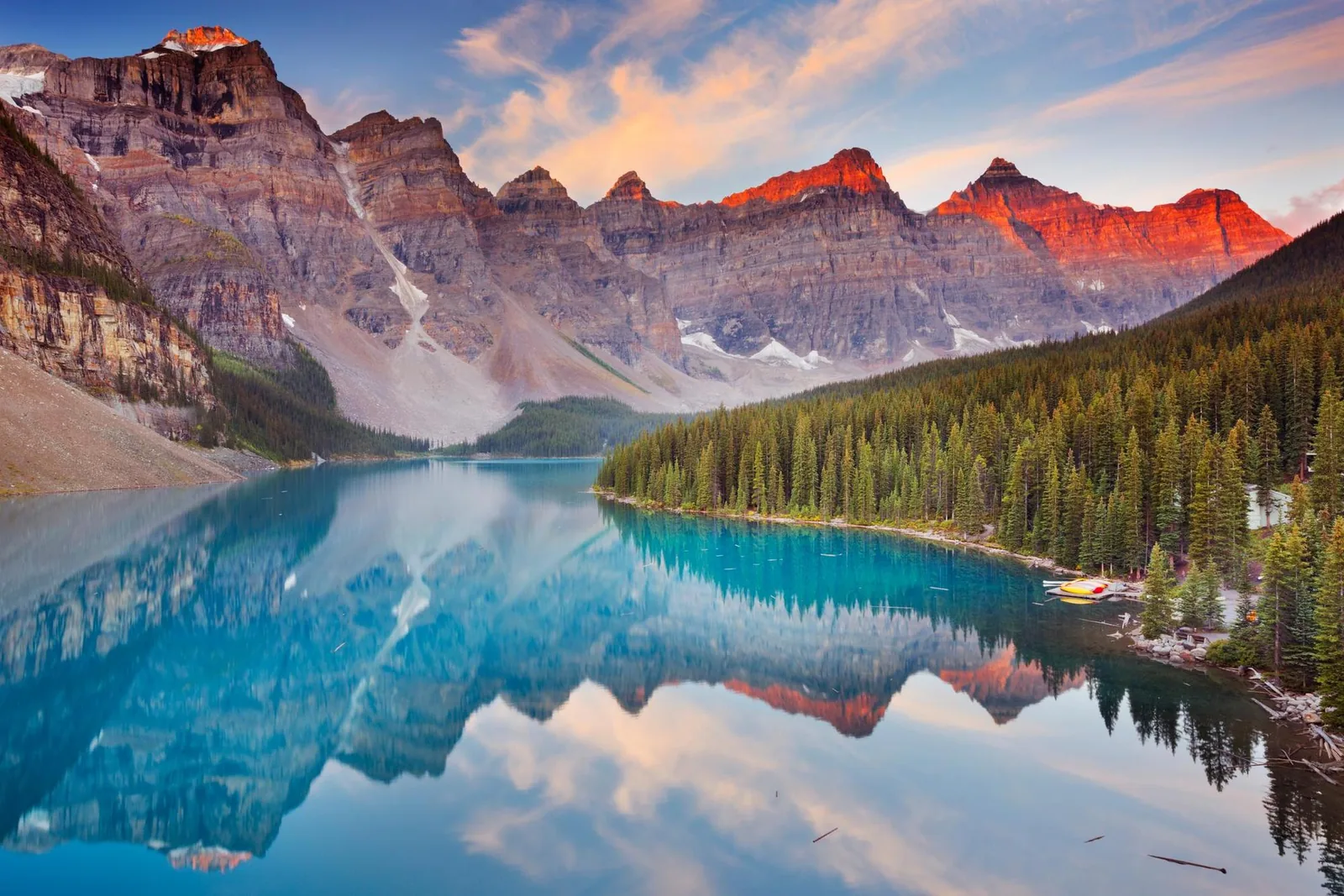 Offer photo: Lake Louise and Moraine Lake: half-day shuttle