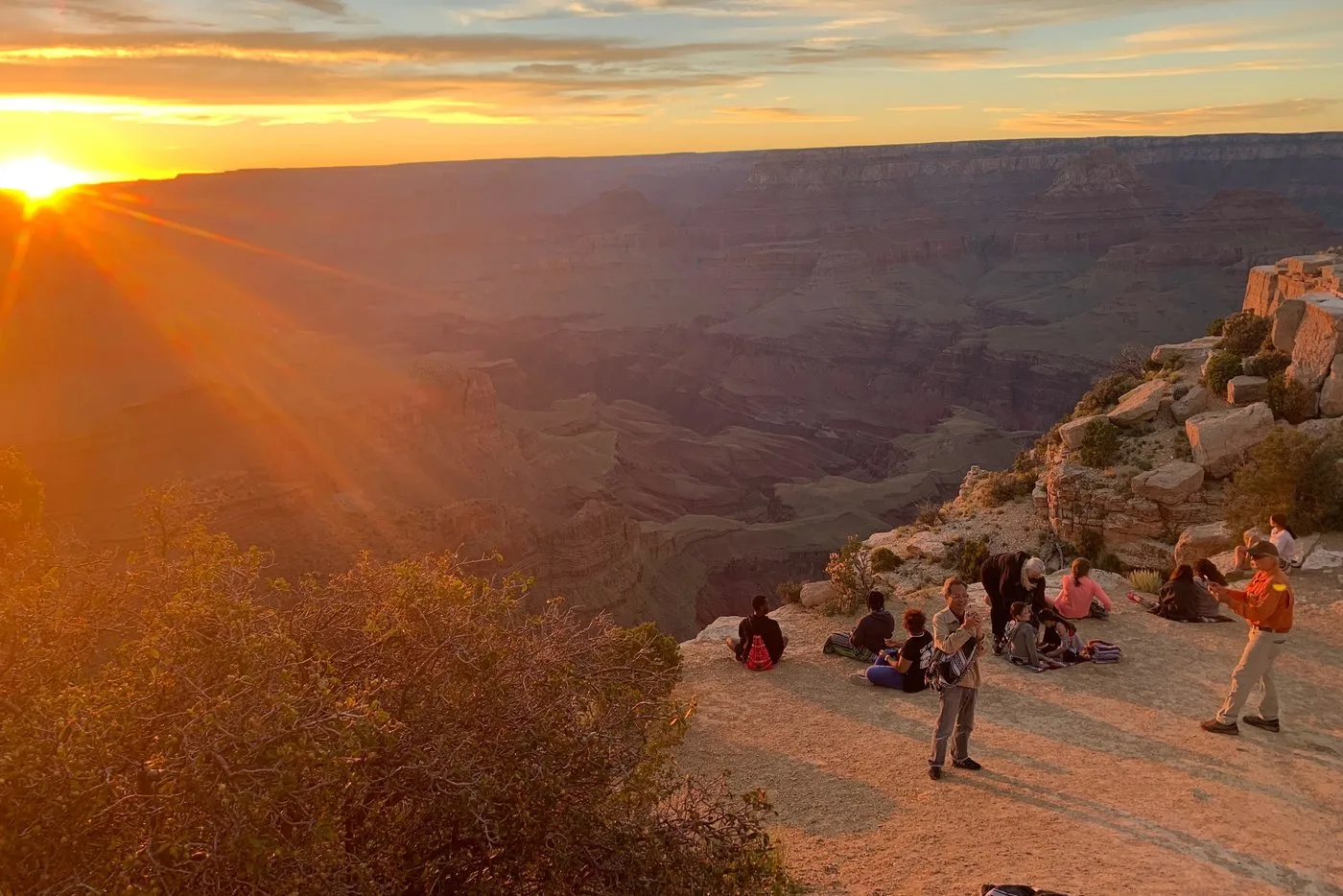 Offer photo: Grand Canyon National Park: Guided Sunset Hummer Tour