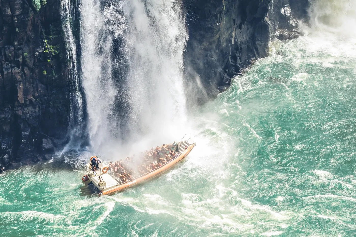 Offer photo: From Foz do Iguaçu: Brazilian side and Macuco Safari boat