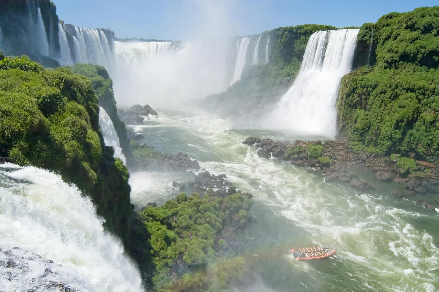 Offer photo: Iguazu Falls: Argentina and Brazil in one day