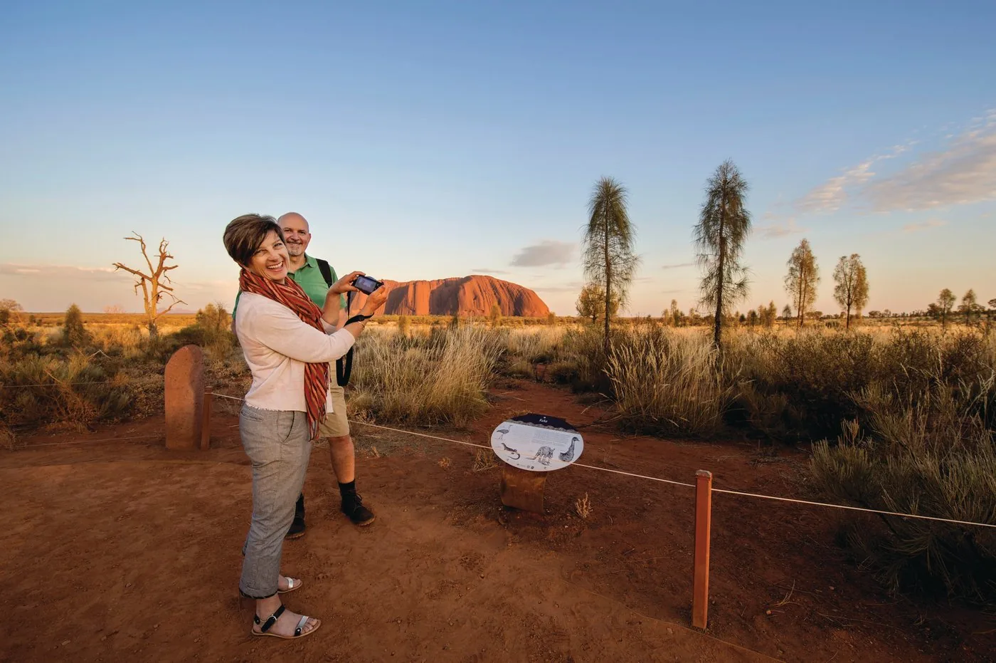 Offer photo: From Yulara: sunrise at Uluru, then Kata Tjuṯa and Waḻpa Gorge
