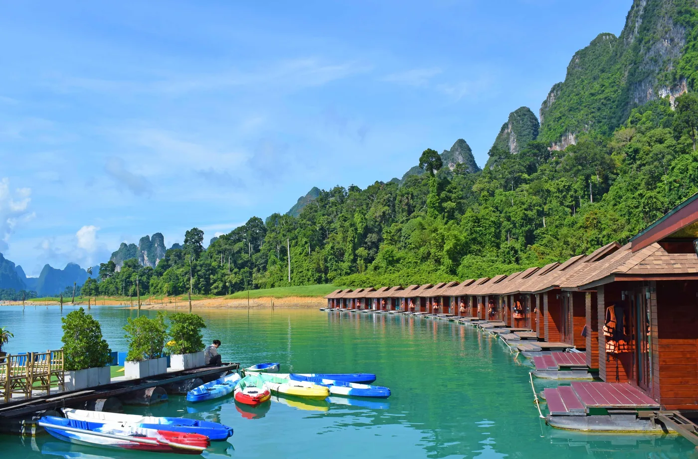 Offer photo: Cheow Lan Lake: two days with a night in a floating bungalow