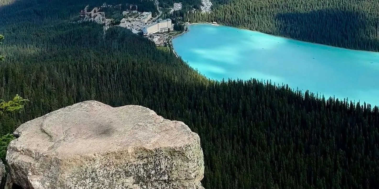 Offer photo: From Canmore/Banff: Lake Louise & Moraine Lake Hiking Trip