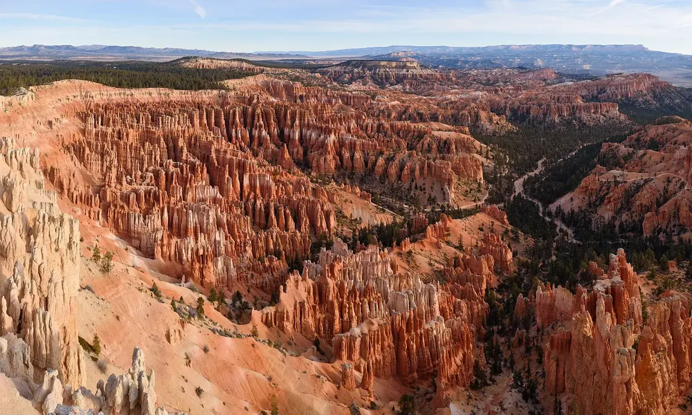 Panorama from Inspiration Point in Bryce Canyon National Park over the Bryce Amphitheater with countless red and white hoodoos
