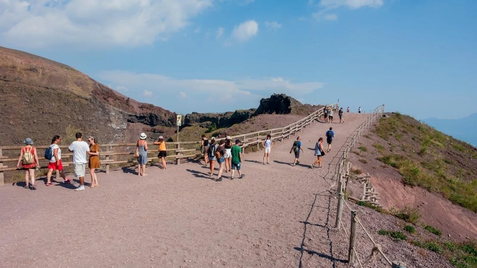 Offer photo: From Ercolano: Vesuvius crater ticket and return bus