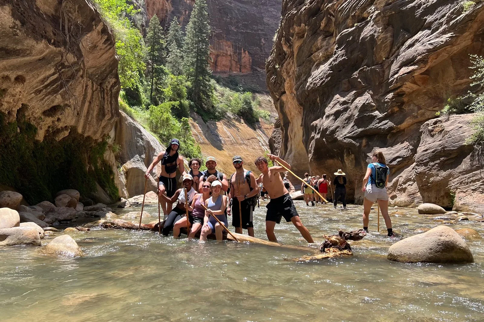 Offer photo: Zion National Park: Amazing Zion Narrows Hike with Gear